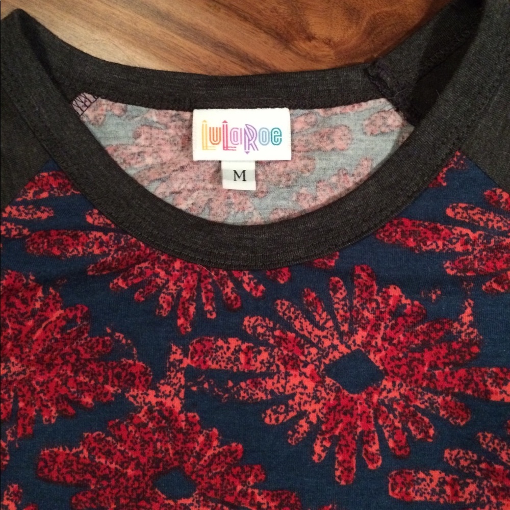 LuLaRoe Randy M - Picture 2 of 2